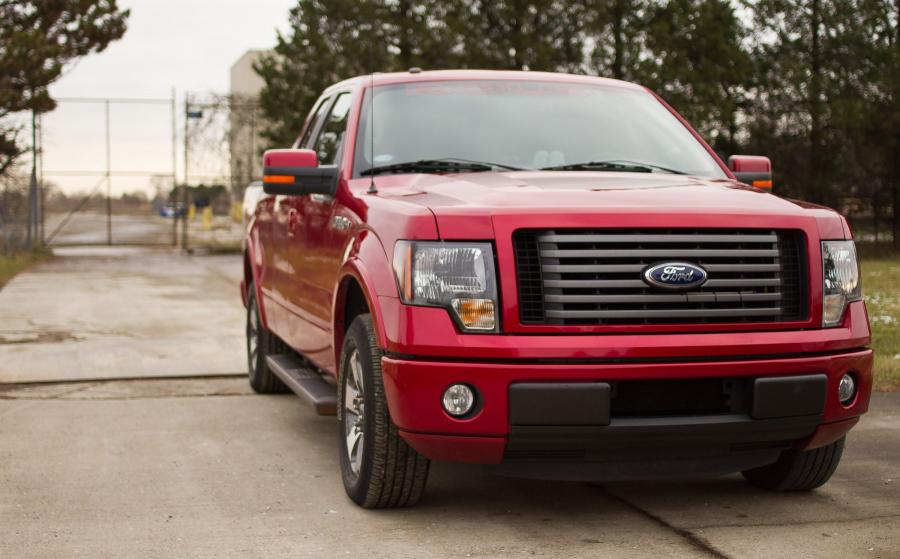  Ford F-150 by Roush 2012 года  (фото 4 из 7)